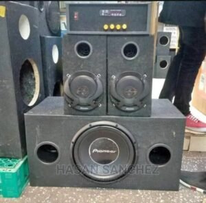Pioneer Beast Sound System 1400w Bass, 2000w Amplifier